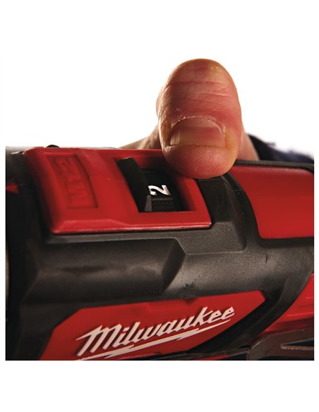 Masina de gaurit M12, subcompacta, cu percutie - Milwaukee - M12-Bpd-202C - cod 4933441940