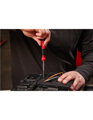 Set surubelnite de precizie 39 in 1 - Milwaukee - 39 in 1 Precision Screwdriver Set with Case - cod 4932498177