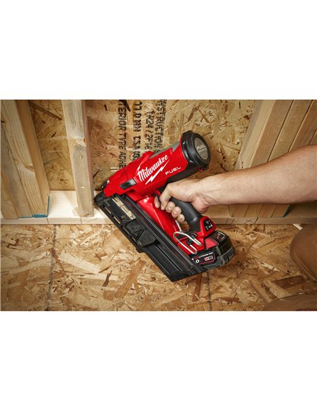 Pistol pentru cuie M18 FUEL 34° - Milwaukee - M18 FFNS-502C - cod 4933478302