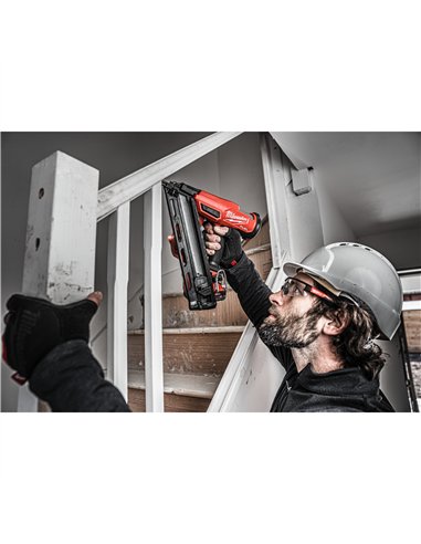 Pistol inclinat pentru cuie 15 GA M18 FUEL - Milwaukee - M18 FN15GA-0X - cod 4933478091