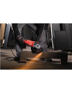 Polizor unghiular 230 mm 2400 W cu maner anti-vibratii si ambreiaj de siguranta - Milwaukee - AGVK 24-230 EK - cod 4933451413 2