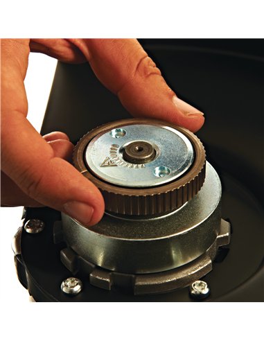 Polizor unghiular 230 mm 2600 W cu maner anti-vibratii si ambreiaj de siguranta - Milwaukee - AGVM 26-230 GEX - cod 4933402365