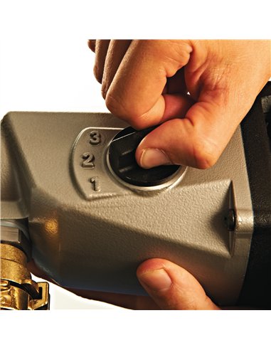 Masina de gaurit cu carota diamantata - DD3-152, 3 viteze, 1900 W - Milwaukee - cod 4933428000