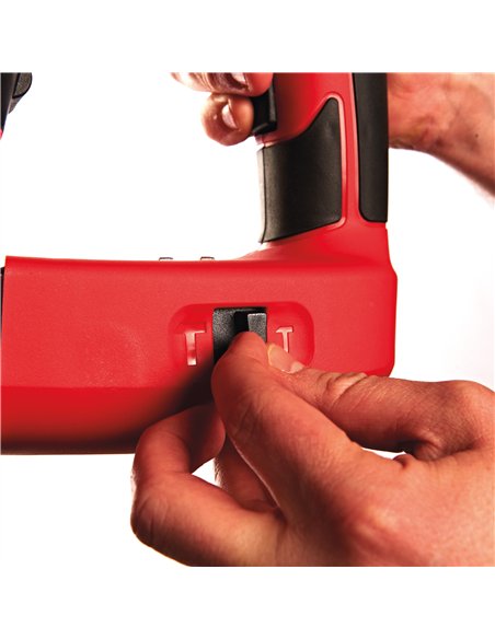 Ciocan rotopercutor SDS-Max pentru gaurire si daltuire 7 kg - Milwaukee - K 750 S - cod 4933398753