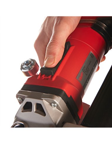 Masina de frezat caneluri 1500 W, 125 mm (adancime de taiere 30 mm) - Milwaukee - WCE 30 - cod 4933383855