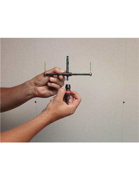 Dispozitiv de gaurire ajustabil - Milwaukee - Adjustable Hole Cutter - cod 49560260