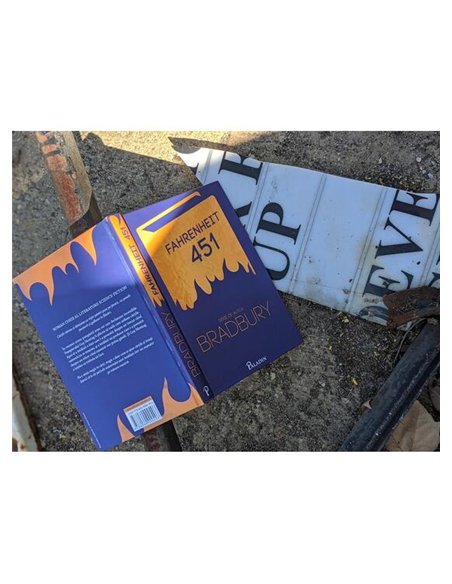 Fahrenheit 451 - Ray Bradbury | Paladin [cartonata]