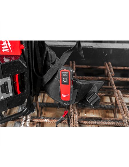 Vibrator de beton MX FUEL cu rucsac - Milwaukee - MXF CVBP-0 - cod 4933479595