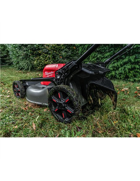 Masina de tuns gazonul autopropulsata 53 cm M18 FUEL - Milwaukee - M18 F2LM53 -122 - cod 4933479585