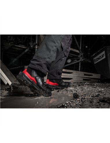 Ghete negre de protectie Armourtred S7S B1M110111W CI HRO SC FO LG SR - Milwaukee - AMT S7S B1M110111W CI HRO SC FO LG SR 39 -