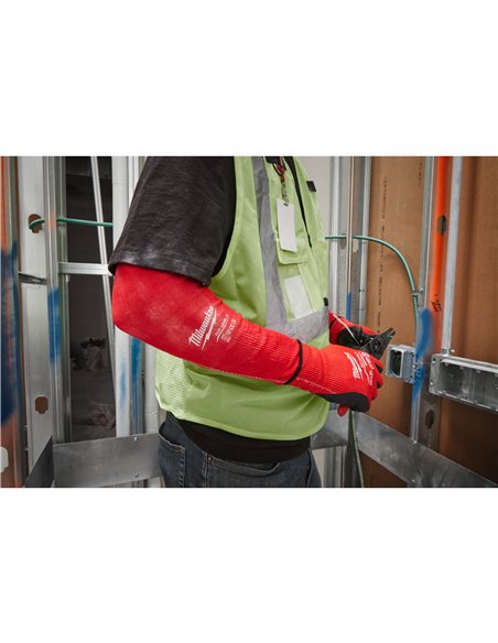 Manecute, nivel de taiere C - Milwaukee - Cut C Sleeves - 40cm - cod 4932478584