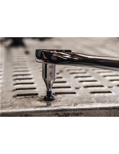 Set cap cheie tubulara cu bit 1/2 inch, torx - Milwaukee - 1/2 inch Drive Torx Bit Socket Set - 9 buc - cod 4932480822