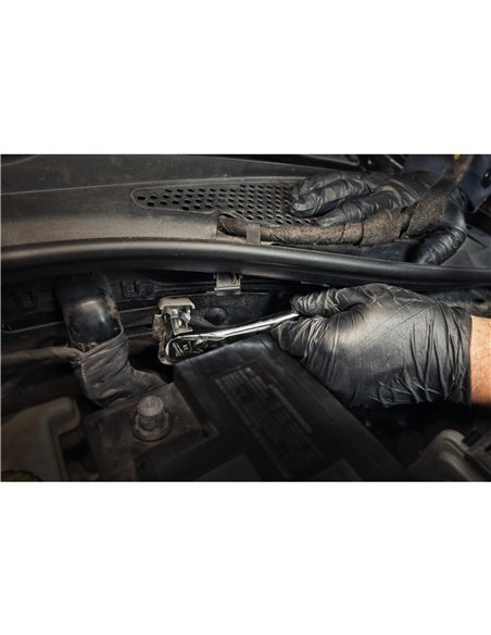 Antrenor cu clichet 3/8 inch - Milwaukee - 3/8 inch Drive Compact Ratchet - cod 4932479650