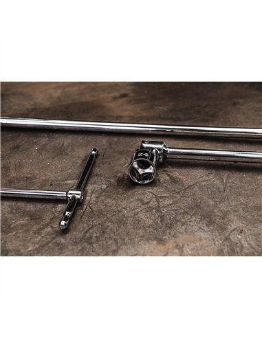 Cheie cu maner T si cap pivotant Hex - Milwaukee - T-bar handle with swivel socket Hex 18mm - cod 4932492687